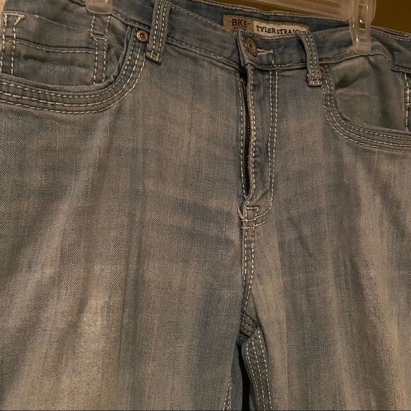 BKE Tyler Straight Jeans Size 32 - Picture 4 of 15